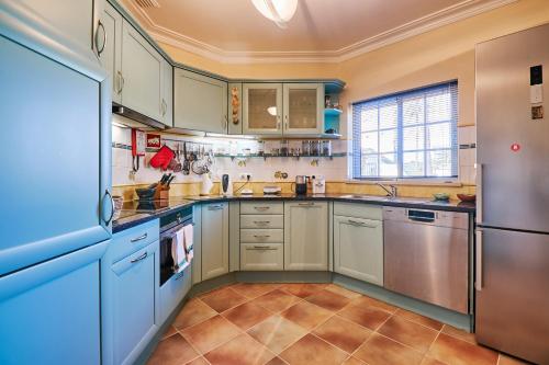 ห้องครัว, Casa Presa Moura in เซสมาเรียส ห้องครัว, Casa Presa Moura in เซสมาเรียส