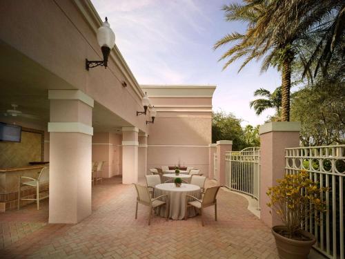 Sala de reuniões / Salões de baile, DoubleTree by Hilton Hotel Sunrise - Sawgrass Mills in Fort Lauderdale (FL) Sala de reuniões / Salões de baile, DoubleTree by Hilton Hotel Sunrise - Sawgrass Mills in Fort Lauderdale (FL)