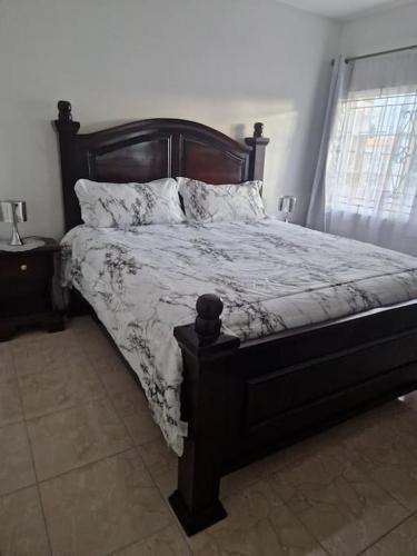Your Serenity by M n C Rentals in Portmore Your Serenity by M n C Rentals in Portmore