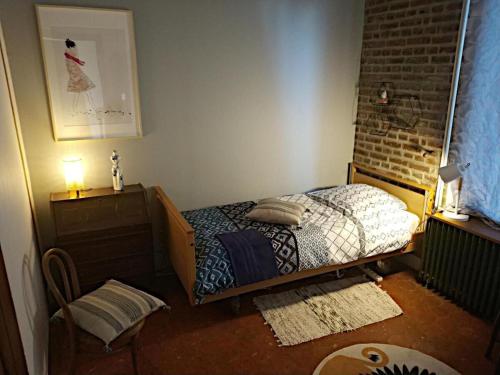Chambre calme et accueillante, parking gratuit, navette gare ou aéroport (Chambre calme et accueillante, parking gratuit, navette gare ou aeroport) in 波威市中心 Chambre calme et accueillante, parking gratuit, navette gare ou aéroport (Chambre calme et accueillante, parking gratuit, navette gare ou aeroport) in 波威市中心