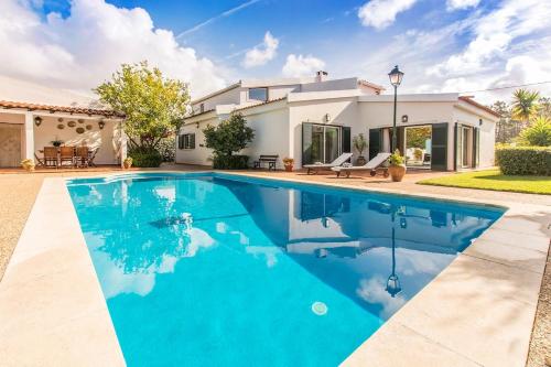 Villa Goreti (AL) in Amora in ไซซัล Villa Goreti (AL) in Amora in ไซซัล