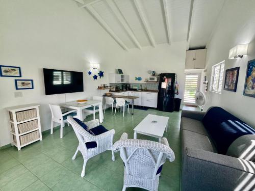 Lagoon Ocean Resort 2 bdrm/2bath with beach access in לגון Lagoon Ocean Resort 2 bdrm/2bath with beach access in לגון