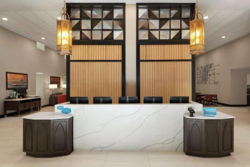 ล็อบบี้, Hampton Inn Indianapolis Downtown IUPUI near พิพิธภัณฑ์ศิลปะไอเทลจอร์จ ล็อบบี้, Hampton Inn Indianapolis Downtown IUPUI near พิพิธภัณฑ์ศิลปะไอเทลจอร์จ