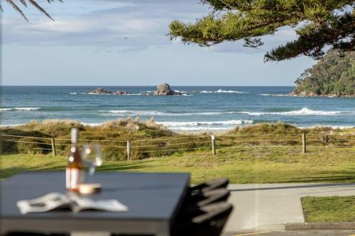 36 Marine - Unparalleled beachfront luxury in Tauranga 36 Marine - Unparalleled beachfront luxury in Tauranga