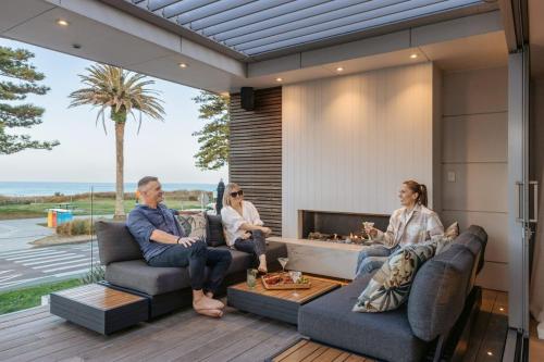 36 Marine - Unparalleled beachfront luxury in Tauranga 36 Marine - Unparalleled beachfront luxury in Tauranga