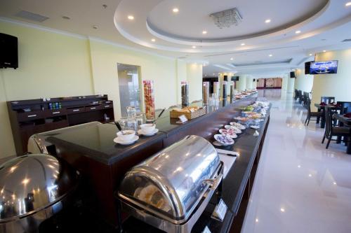 Restaurant, Phu My Harbour Hotel (Golf Phu My Hotel) in Vung Tau Restaurant, Phu My Harbour Hotel (Golf Phu My Hotel) in Vung Tau