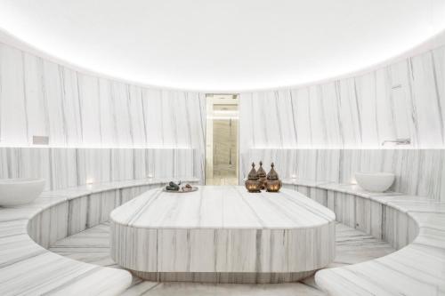 Spa, Grand Hotel Tremezzo in Tremezzo Spa, Grand Hotel Tremezzo in Tremezzo