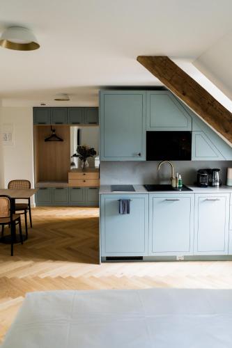 Kitchen, Peterhof by Charly in Freising Kitchen, Peterhof by Charly in Freising