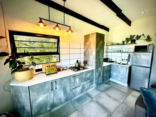 Hadada Self Catering Studio in East London Suburbs Hadada Self Catering Studio in East London Suburbs