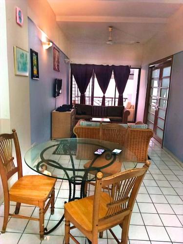 Bidadari Lagoon 4 Islamic Homestay in Taman Haji Zainal Bidadari Lagoon 4 Islamic Homestay in Taman Haji Zainal