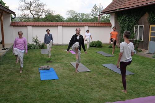 ห้องฟิตเนส, Yogashrama traditional in ยาบลอนแนนัดออร์ลิชี ห้องฟิตเนส, Yogashrama traditional in ยาบลอนแนนัดออร์ลิชี