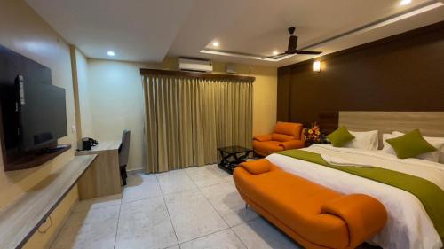 HOTEL BANYAN TREE near Yashwanthpur Railway Station HOTEL BANYAN TREE near Yashwanthpur Railway Station
