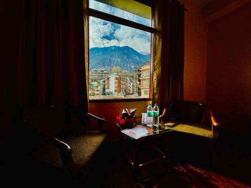 Food and beverages, The Kalinga Resort Manali - Heaven In Mountains in Simsa Village Food and beverages, The Kalinga Resort Manali - Heaven In Mountains in Simsa Village