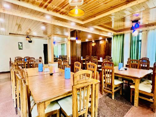 Restaurant, The Kalinga Resort Manali - Heaven In Mountains in Simsa Village Restaurant, The Kalinga Resort Manali - Heaven In Mountains in Simsa Village