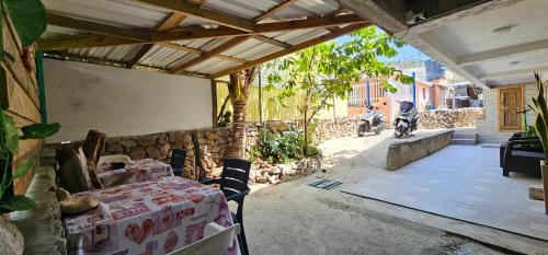 Létesítmények, Posada Cedar Valley in Providencia Létesítmények, Posada Cedar Valley in Providencia