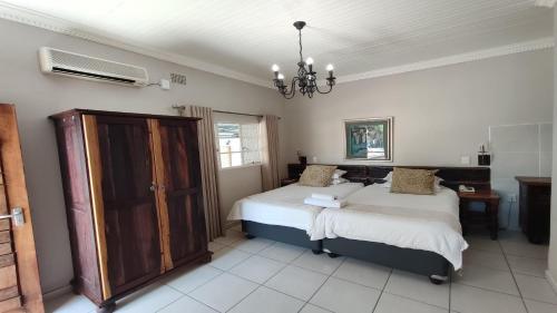 Bird's Nest Guest House in Keetmanshoop Bird's Nest Guest House in Keetmanshoop