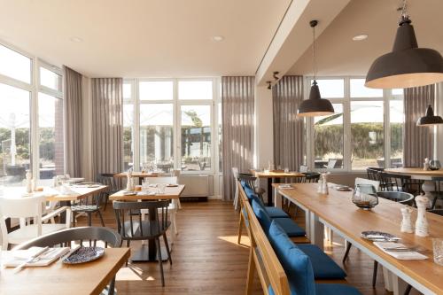 Restaurant, Wyn. Strandhotel Sylt in Sylt Ost Restaurant, Wyn. Strandhotel Sylt in Sylt Ost