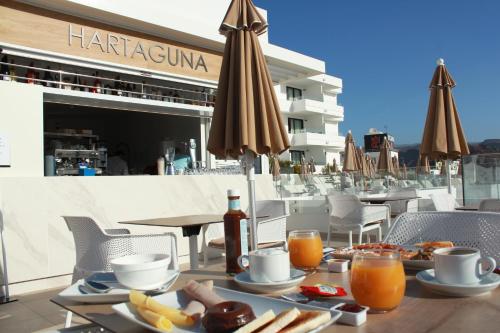 Food and beverages, Servatur Hartaguna - Adults Only in Gran Canaria Food and beverages, Servatur Hartaguna - Adults Only in Gran Canaria