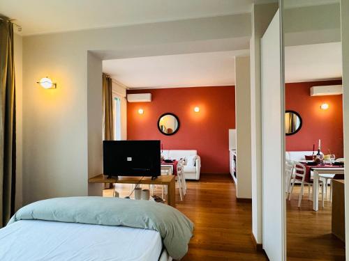 AwesHomeItaly - The Little Beauty Studio