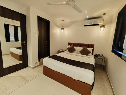 The Majlis Hotel - Near Taj Hotel Colaba Mumbai near Jehangir Galéria The Majlis Hotel - Near Taj Hotel Colaba Mumbai near Jehangir Galéria