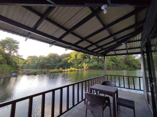 View, Caliraya Mountain Lake Resort in Lumban View, Caliraya Mountain Lake Resort in Lumban