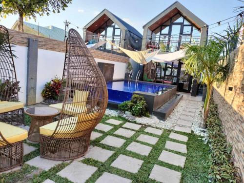Hidden Haven Subic Villa w/ Infinity Pool in Castillejos Hidden Haven Subic Villa w/ Infinity Pool in Castillejos