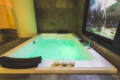 Hot tub, Hotel Mamiani & Relaxing Spa Urbino in Urbino Hot tub, Hotel Mamiani & Relaxing Spa Urbino in Urbino