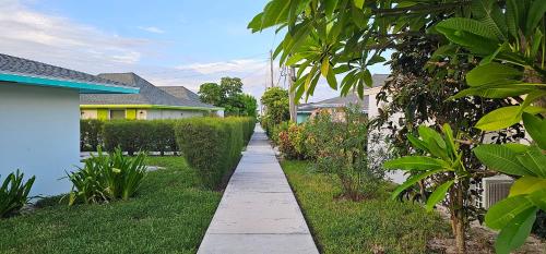 Taman, Luxury beach villa in paradise. in Treasure Cay Taman, Luxury beach villa in paradise. in Treasure Cay