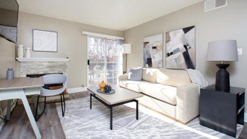 Landing Modern Apartment with Amazing Amenities (ID8118X32) in Temecula (CA) Landing Modern Apartment with Amazing Amenities (ID8118X32) in Temecula (CA)