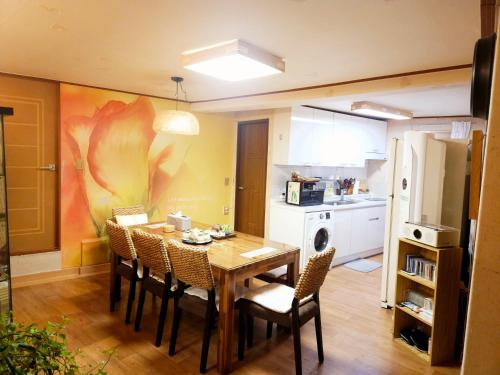 Lydia Craft Guesthouse in Gwanghwamun Lydia Craft Guesthouse in Gwanghwamun