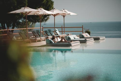 游泳池, Perios Beach House - Adults Only in 圖魯恩克 游泳池, Perios Beach House - Adults Only in 圖魯恩克