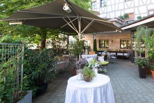 Létesítmények, Landgasthof Weisses Lamm in Engelthal Létesítmények, Landgasthof Weisses Lamm in Engelthal