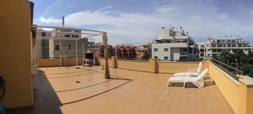 Erkély/terasz, Apartamento con terraza de 100m2 in Les Marines Beach Erkély/terasz, Apartamento con terraza de 100m2 in Les Marines Beach