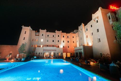 Piscina, Ibis Ouarzazate Centre in Ouarzazate Piscina, Ibis Ouarzazate Centre in Ouarzazate