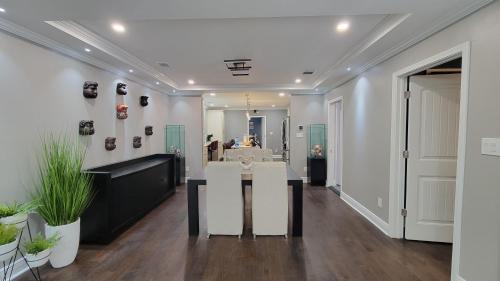Facilities, Home Stay in Collier Heights Facilities, Home Stay in Collier Heights