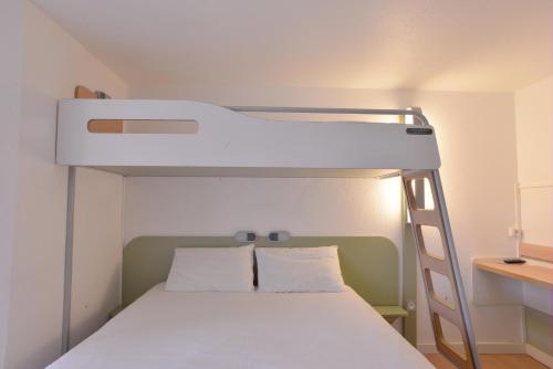 This photo about Hotel Ibis Budget Lyon Sud Saint-Fons A7 shared on HyHotel.com