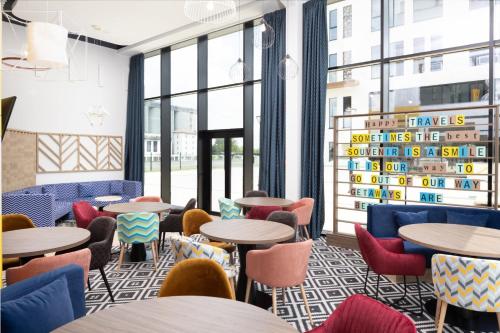 餐厅, Hampton by Hilton Targu Mures in 特尔古穆列什 餐厅, Hampton by Hilton Targu Mures in 特尔古穆列什