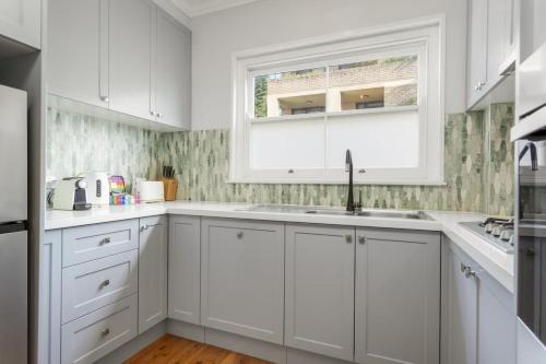 Coastal Living Just Metres From Coogee Beach in Plaža Coogee Coastal Living Just Metres From Coogee Beach in Plaža Coogee