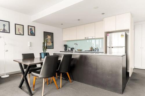 Spacious 2-Bed with Two Balconies with City Views in Alexandria Spacious 2-Bed with Two Balconies with City Views in Alexandria