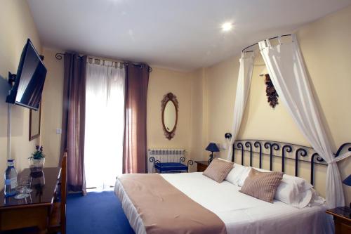 Hotel Arco San Vicente in Avila Hotel Arco San Vicente in Avila