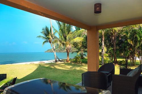 Magic Villa Beachfront in 象島 Magic Villa Beachfront in 象島