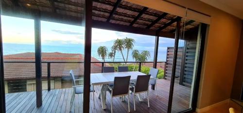 Whale Watchers Paradise - 7 Sovereign Sands in Stanger / Kwadukuza Whale Watchers Paradise - 7 Sovereign Sands in Stanger / Kwadukuza