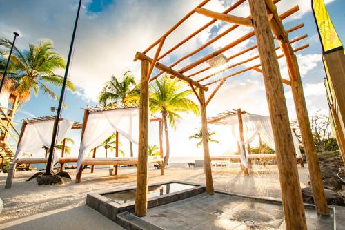 Zuhanyzó, Diadora au magnifique panorama - Studio neuf de prestige vue mer in Le Diamant Zuhanyzó, Diadora au magnifique panorama - Studio neuf de prestige vue mer in Le Diamant