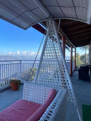 Kasar Himalaya Holiday Resort in Thị trấn Almora Kasar Himalaya Holiday Resort in Thị trấn Almora