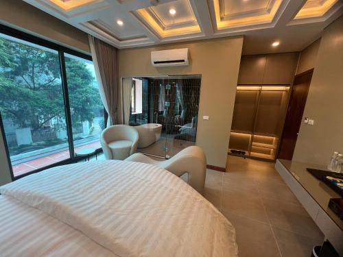 Lam Anh Hotel 6 Ngoai Giao Doan BT4-10 in Tu Liem District Lam Anh Hotel 6 Ngoai Giao Doan BT4-10 in Tu Liem District