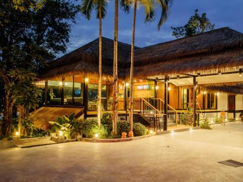 Lobby, Tup Kaek Sunset Beach Resort in Tub Kaek Beach Lobby, Tup Kaek Sunset Beach Resort in Tub Kaek Beach