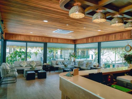 Lobby, Tup Kaek Sunset Beach Resort in Tub Kaek Beach Lobby, Tup Kaek Sunset Beach Resort in Tub Kaek Beach