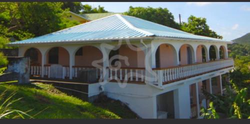 Varanda/terraço, Immaculate 3 Bed Villa Overlooking Admiralty Bay in Port Elizabeth Varanda/terraço, Immaculate 3 Bed Villa Overlooking Admiralty Bay in Port Elizabeth