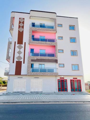 Résidence Mounir (Residence Mounir) in Thies Résidence Mounir (Residence Mounir) in Thies