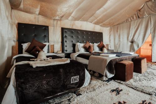 Family Luxury Glamping in Merzouga Family Luxury Glamping in Merzouga